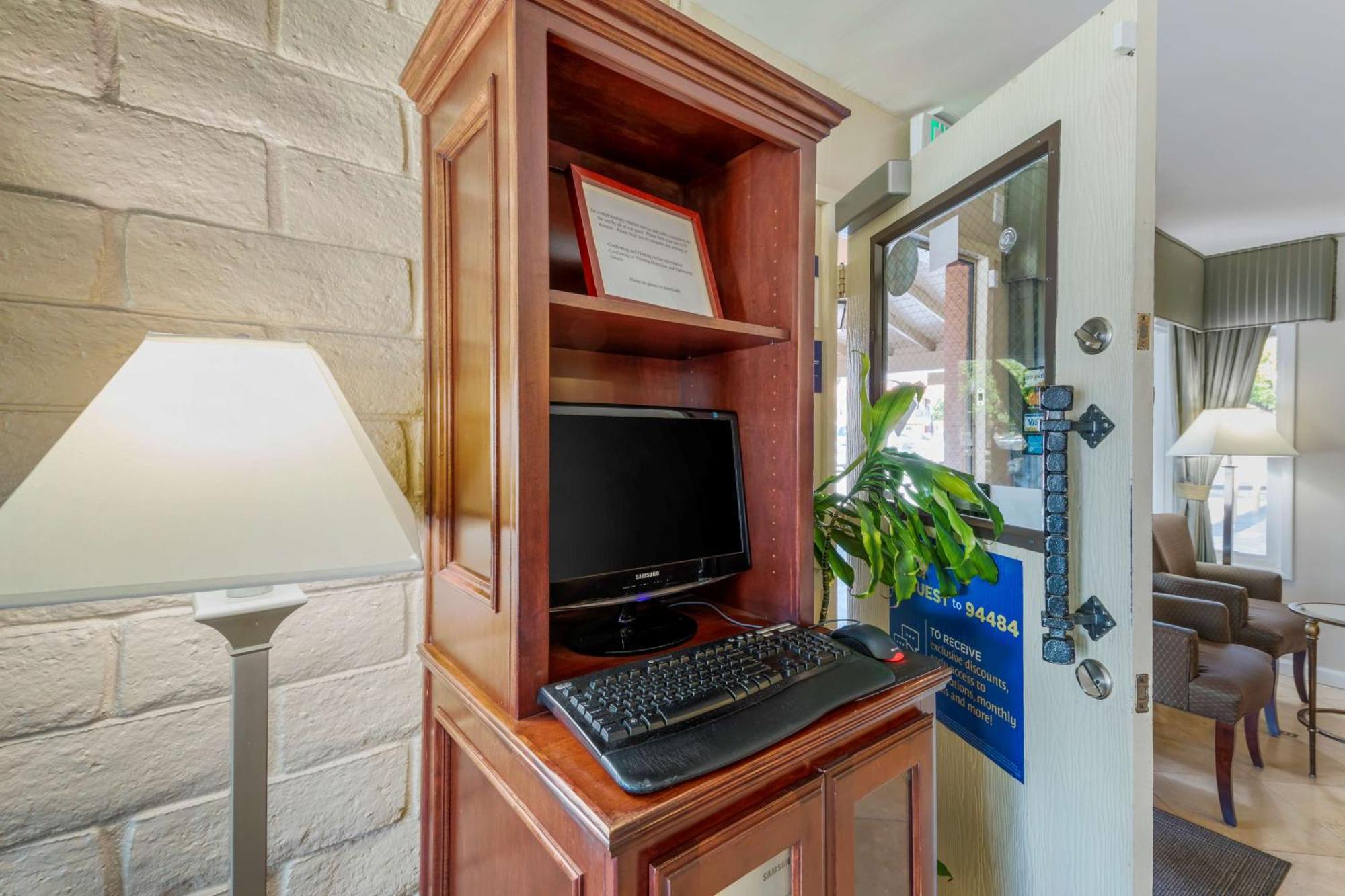 Best Western La Posada Motel Fillmore Dış mekan fotoğraf